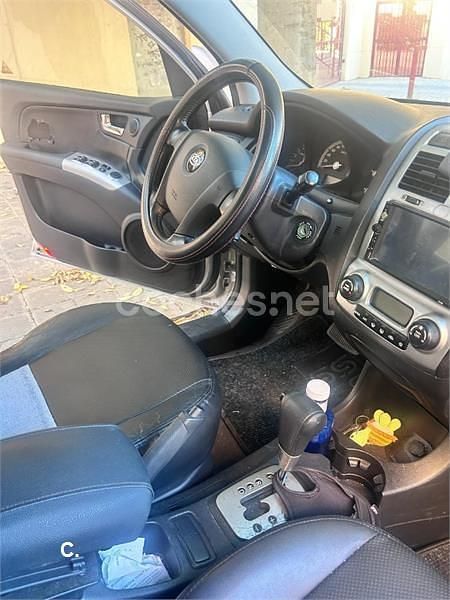 Usado Kia Sportage LX 112 CV (82 kW) 2005 Gris / plata SUV