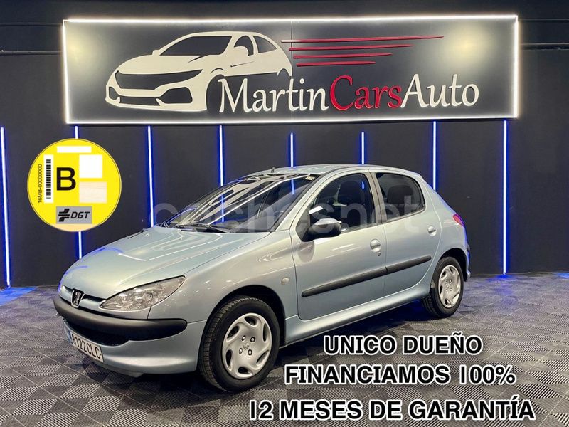 Gris / plata Usado 2003 Peugeot 206 Berlina | 2999 € (Un poco caro) - Imagen 1/3