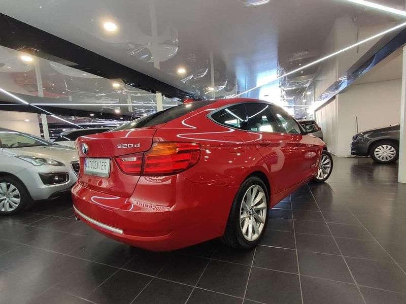 Usado BMW 320 Gran Turismo 184 CV (135 kW) 2014 Rojo Berlina