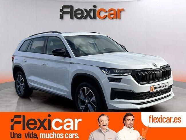 Blanco Usado 2024 Skoda Kodiaq SportLine SUV | 35.990 € (Un poco caro) - Imagen 1/4