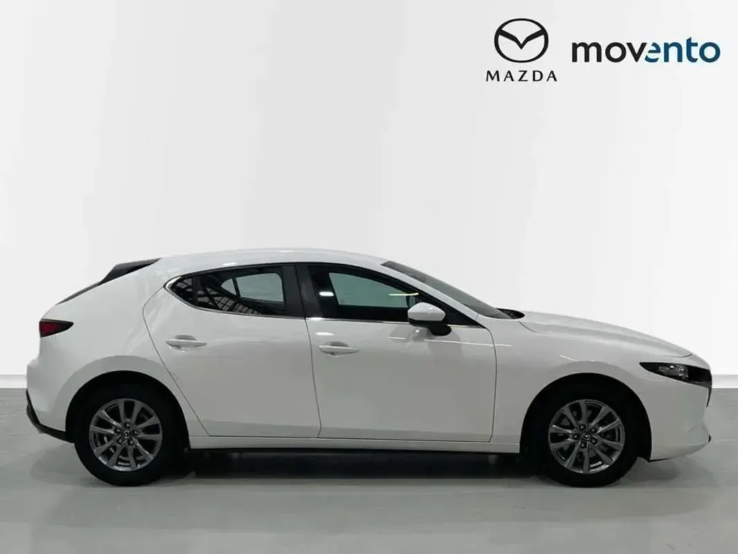 Usado Mazda 3 Prime-Line 140 CV (102 kW) 2025 Blanco Utilitario
