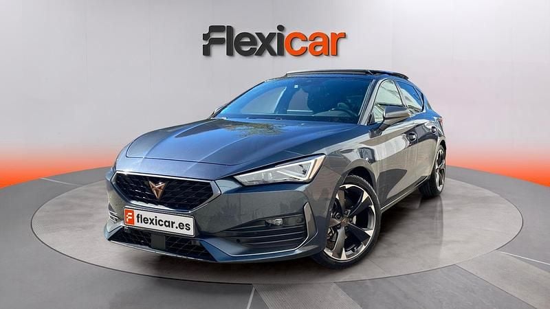 Usado Cupra Leon 150 CV (110 kW) 2023 Gris Berlina