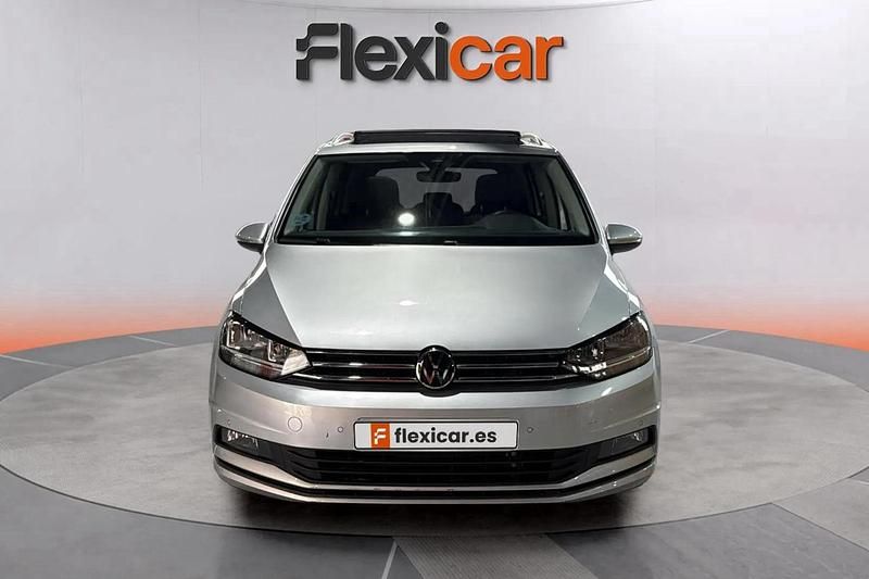 Usado VW Touran Advance 122 CV (89 kW) 2023 Gris Monovolumen