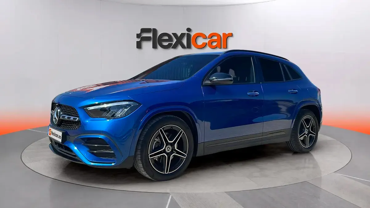 Usado Mercedes GLA200 150 CV (110 kW) 2025 Azul SUV