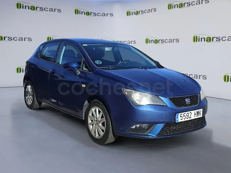 Usado Seat Ibiza Style 105 CV (77 kW) 2014 Azul Berlina