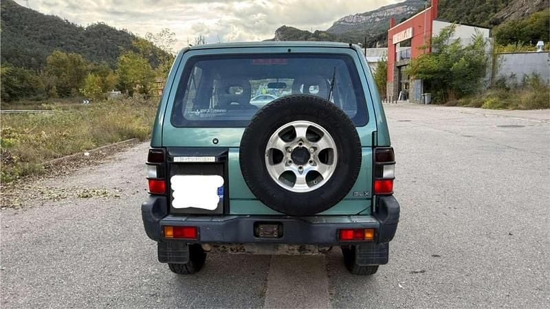 Usado Mitsubishi Montero 125 CV (91 kW) 1998 Verde SUV