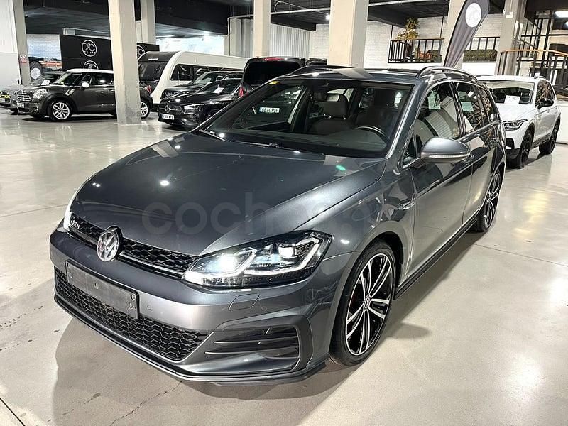Usado VW Golf VII GTD 184 CV (135 kW) 2018 Gris / plata Familiar