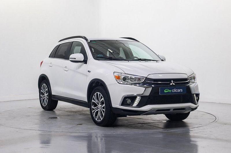 Usado Mitsubishi ASX Motion 117 CV (86 kW) 2018 Blanco SUV