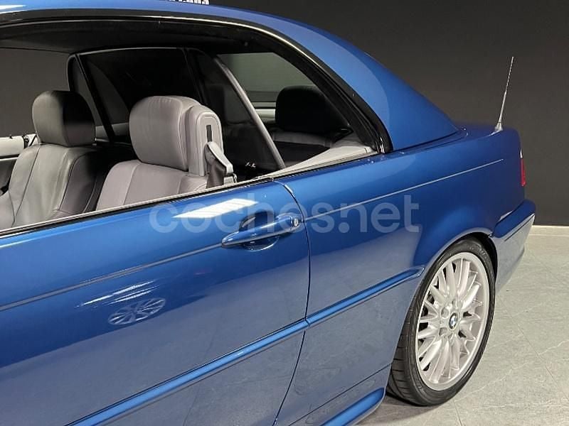 Usado BMW 330 Cabriolet Shadowline 231 HP (169 kW) 2002 Azul Cabrios