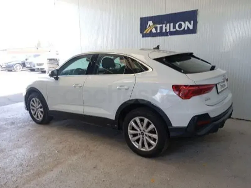 Usado Audi Q3 Sportback Advanced 245 CV (180 kW) 2021 Blanco SUV