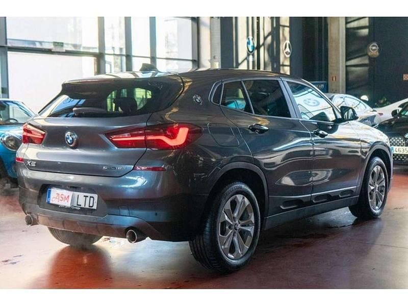 Usado BMW X2 Sport Line 150 CV (110 kW) 2021 Gris SUV