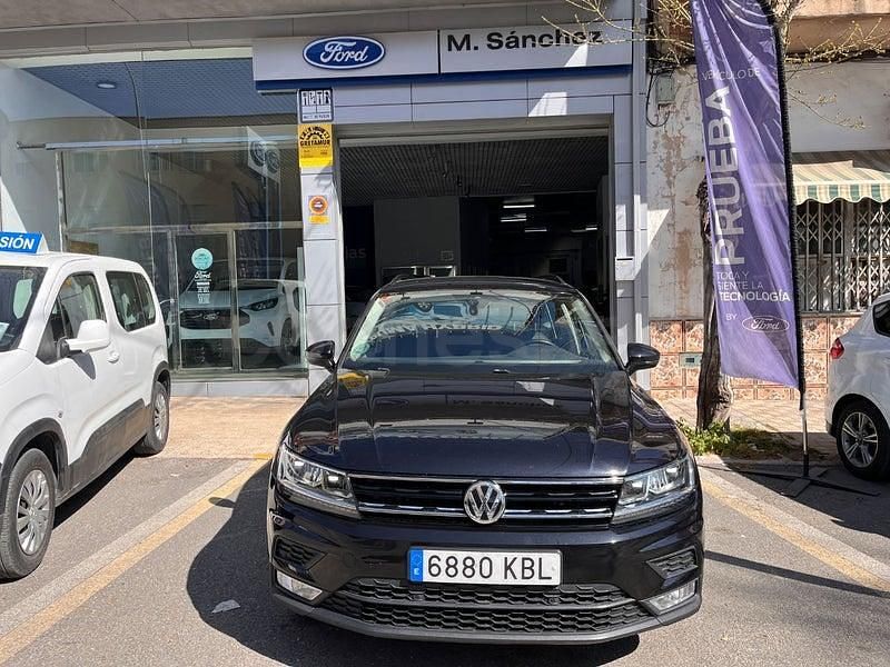 Usado VW Tiguan Advance 150 CV (110 kW) 2017 Negro SUV