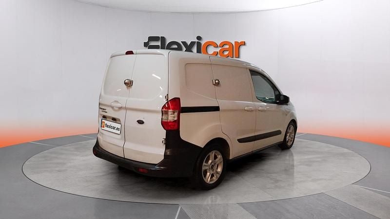 Usado Ford Transit 95 CV (69 kW) 2018 Blanco Berlina