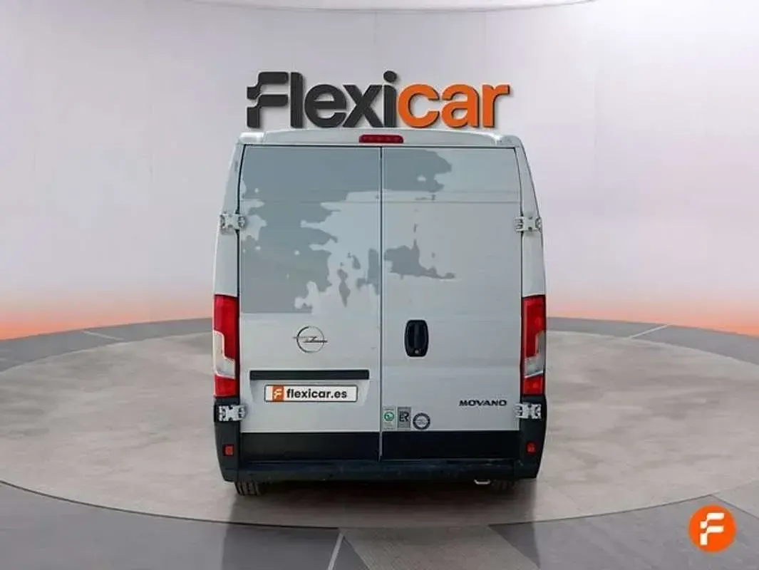 Usado Opel Movano 140 CV (102 kW) 2022 Blanco Van