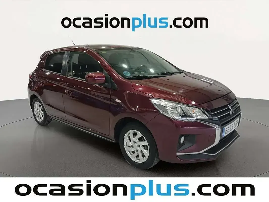 Usado Mitsubishi Space Star Motion 71 CV (52 kW) 2020 Rojo Utilitario