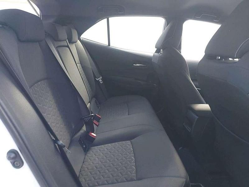 Usado Toyota Corolla Active 122 CV (89 kW) 2021 Blanco Utilitario