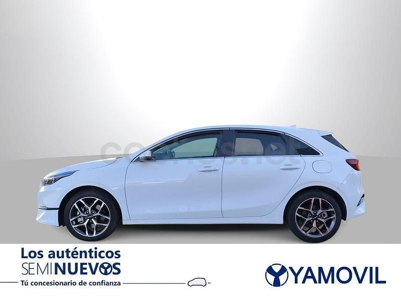 Usado Kia Ceed 136 CV (100 kW) 2023 Blanco Utilitario