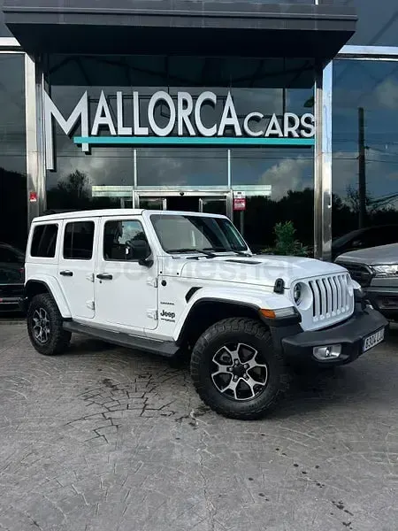 Usado Jeep Wrangler Sahara 270 CV (198 kW) 2020 Blanco SUV