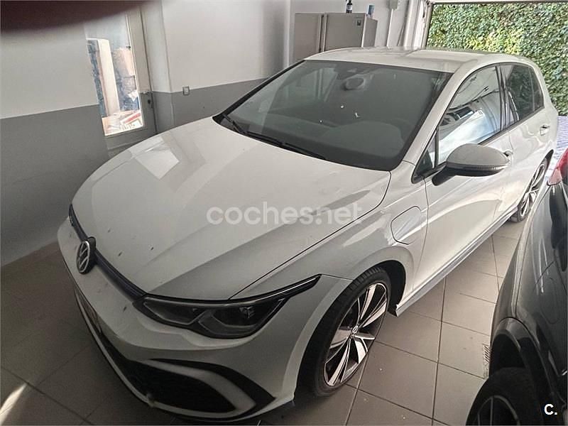Usado VW Golf VIII GTE 245 CV (180 kW) 2021 Blanco Berlina