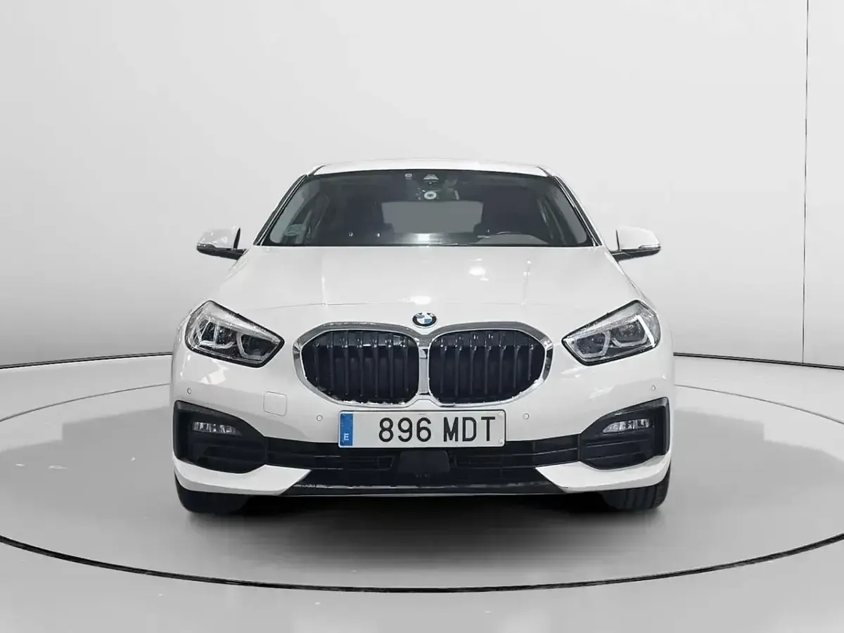 Usado BMW 116 Performance 116 CV (85 kW) 2023 Blanco Utilitario