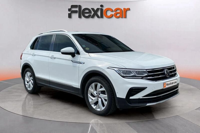Blanco Usado 2022 VW Tiguan Life SUV | 23.470 € (Super precio) - Imagen 1/4
