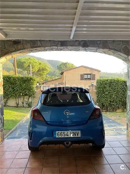 Usado Opel Corsa OPC 192 CV (141 kW) 2013 Azul Utilitario