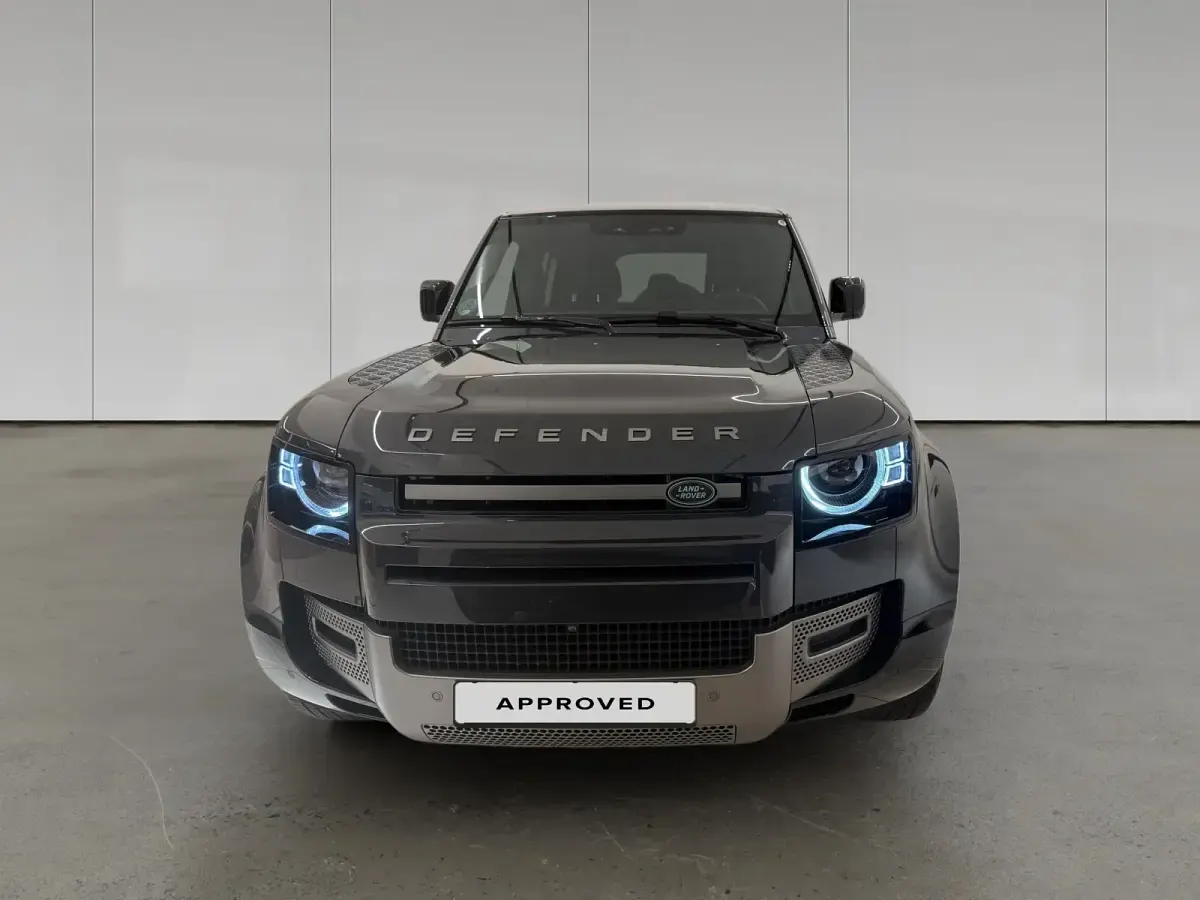 Usado Land Rover Defender SE Dynamic 249 CV (183 kW) 2025 Capathian grey SUV