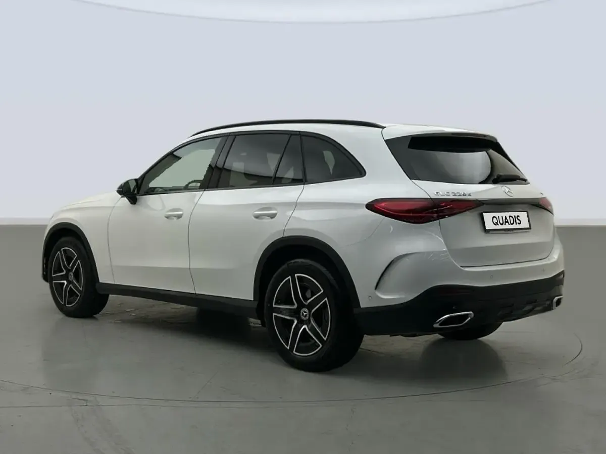 Usado Mercedes GLC220 197 CV (144 kW) 2025 Blanco SUV