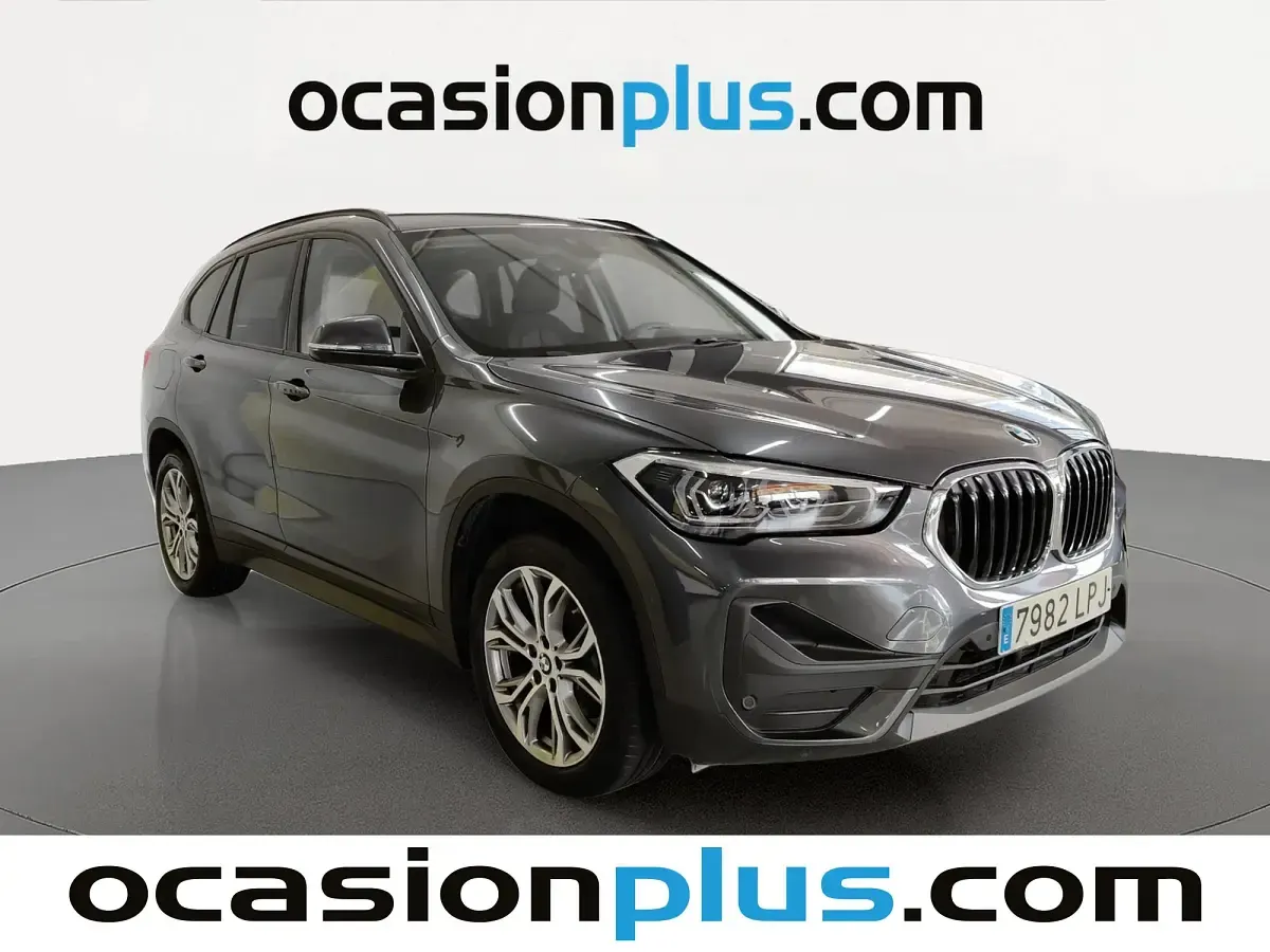 Usado BMW X1 136 CV (100 kW) 2021 Gris SUV