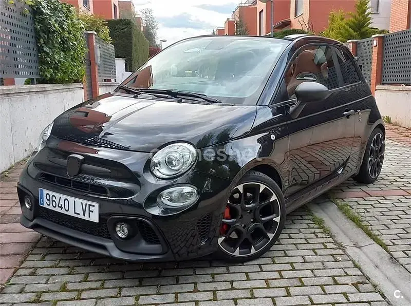 Usado Abarth 595C 180 CV (132 kW) 2021 Negro Descapotable