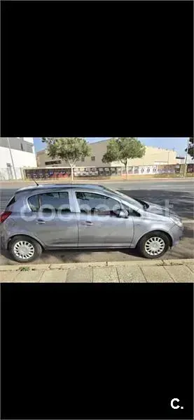 Usado Opel Corsa Enjoy 85 CV (62 kW) 2009 Gris / plata Utilitario