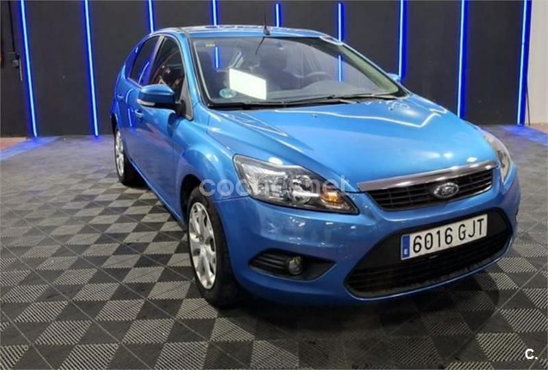 Usado Ford Focus Trend 109 CV (80 kW) 2008 Azul Berlina