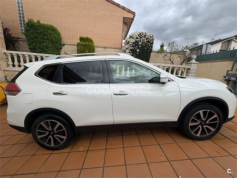 Usado Nissan X-Trail N-Connecta 130 CV (95 kW) 2017 Blanco SUV