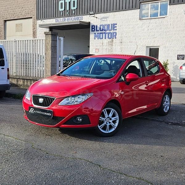Usado Seat Ibiza 85 CV (62 kW) 2009 Rojo Berlina