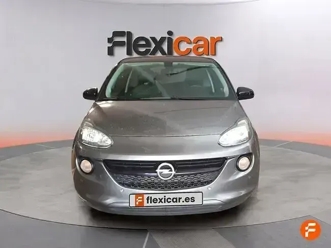 Usado Opel Adam Glam 100 CV (73 kW) 2018 Gris Utilitario