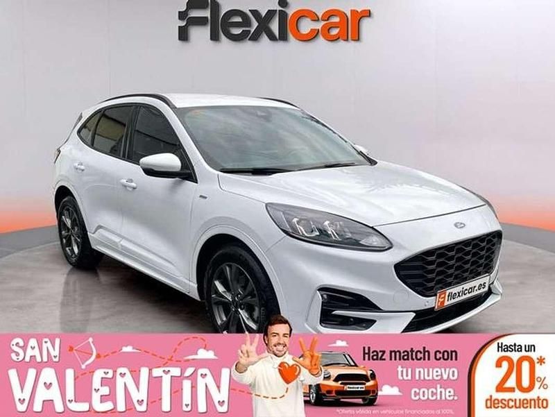 Usado Ford Kuga ST-Line 190 CV (139 kW) 2021 Blanco SUV