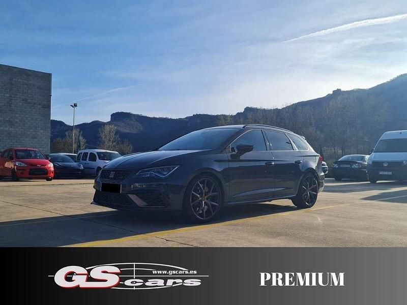 Usado Seat Leon ST 4Drive 300 HP (220 kW) 2019 Cinzento Carrinha