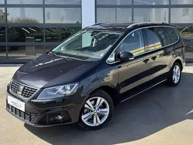 Usado Seat Alhambra XCELLENCE 150 CV (110 kW) 2022 Negro Monovolumen