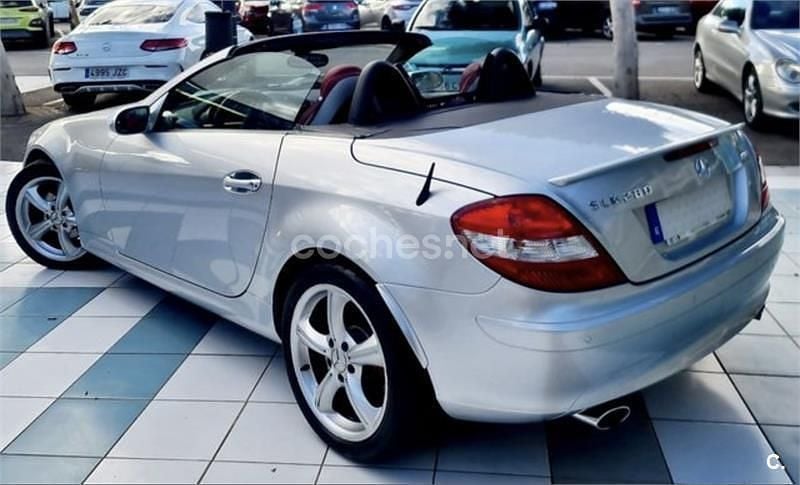 Usado Mercedes SLK280 231 CV (169 kW) 2007 Gris / plata Descapotable