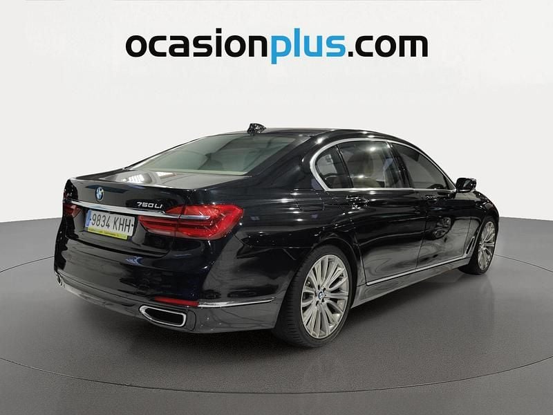 Usado BMW 750L 450 CV (330 kW) 2018 Negro Berlina