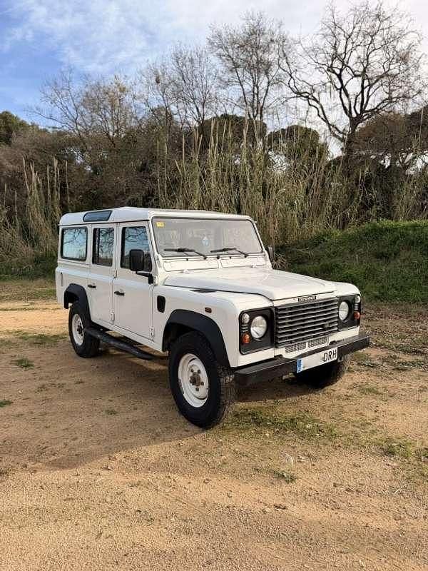 Usado Land Rover Defender 122 CV (89 kW) 2005 Blanco Familiar