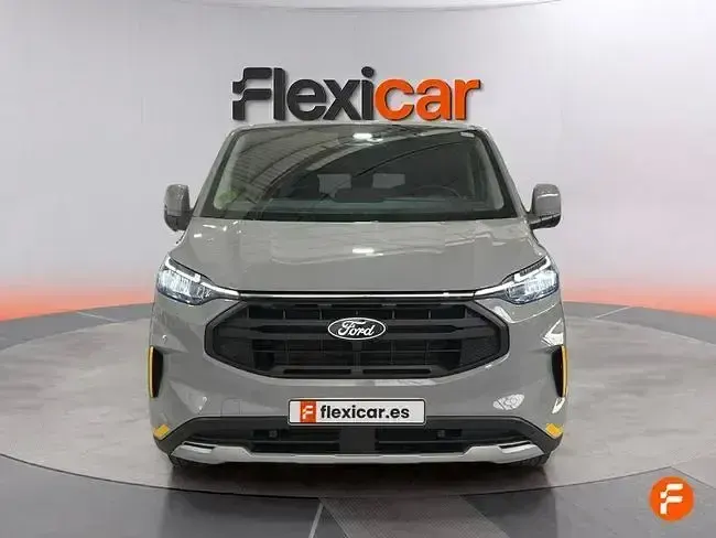 Usado Ford Transit Custom 136 CV (100 kW) 2025 Gris