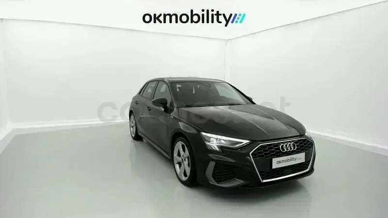 Brugt Audi A3 S-Line 150 HK (110 kW) 2024 Sort Sedan