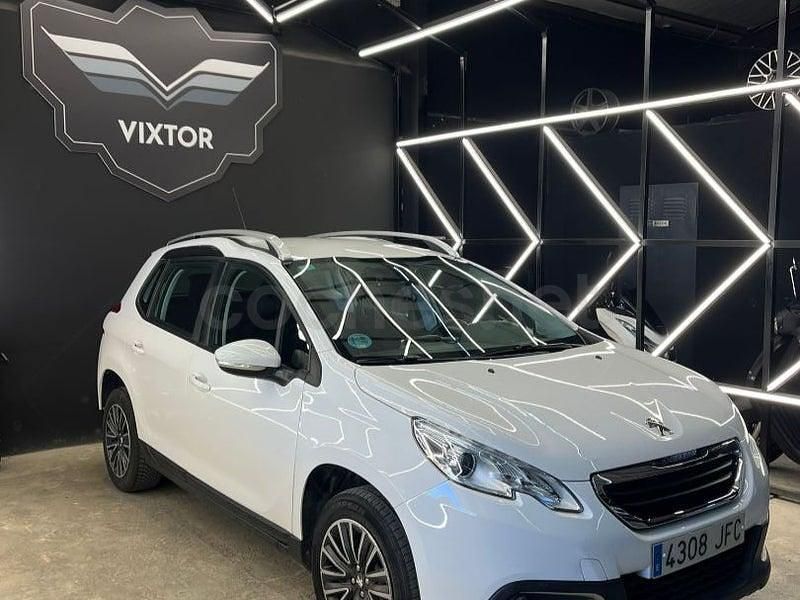 Usado Peugeot 2008 Access 82 CV (60 kW) 2015 Blanco SUV