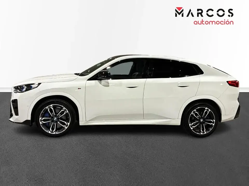 Usado BMW X2 Comfort Edition 300 CV (220 kW) 2025 Blanco SUV