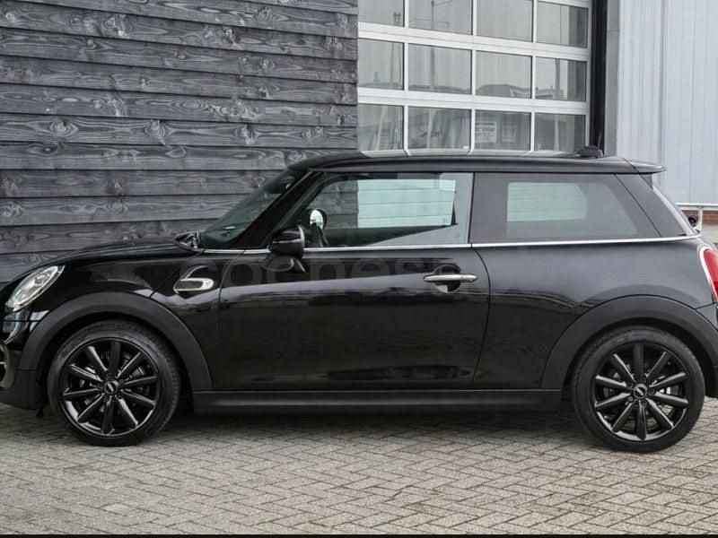 Usado Mini Cooper 136 CV (100 kW) 2016 Negro Utilitario