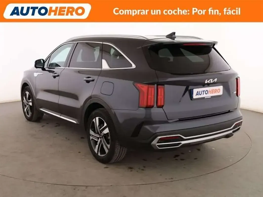 Usado Kia Sorento 230 CV (169 kW) 2022 Gris SUV
