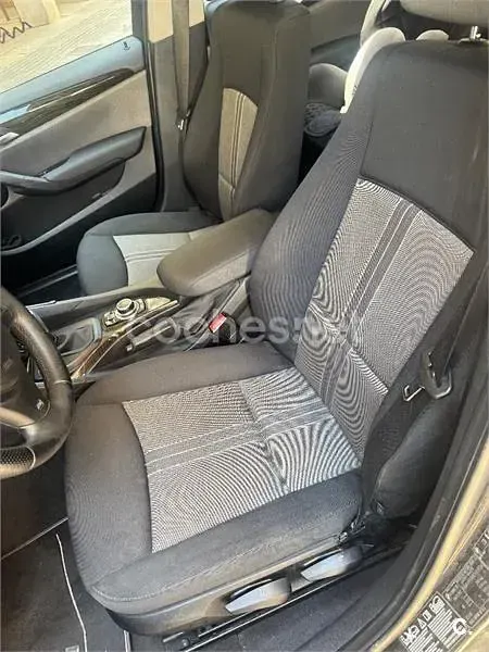 Usado BMW X1 204 CV (150 kW) 2011 Negro SUV