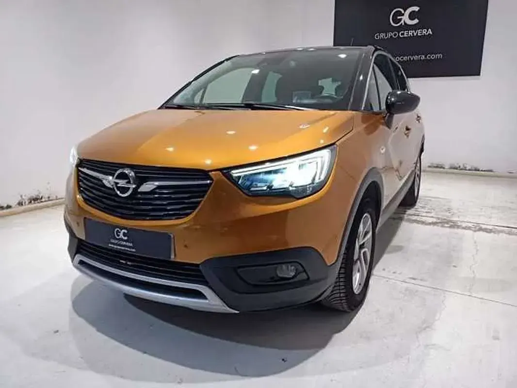 Usado Opel Crossland X Excellence 131 CV (96 kW) 2018 Naranja SUV