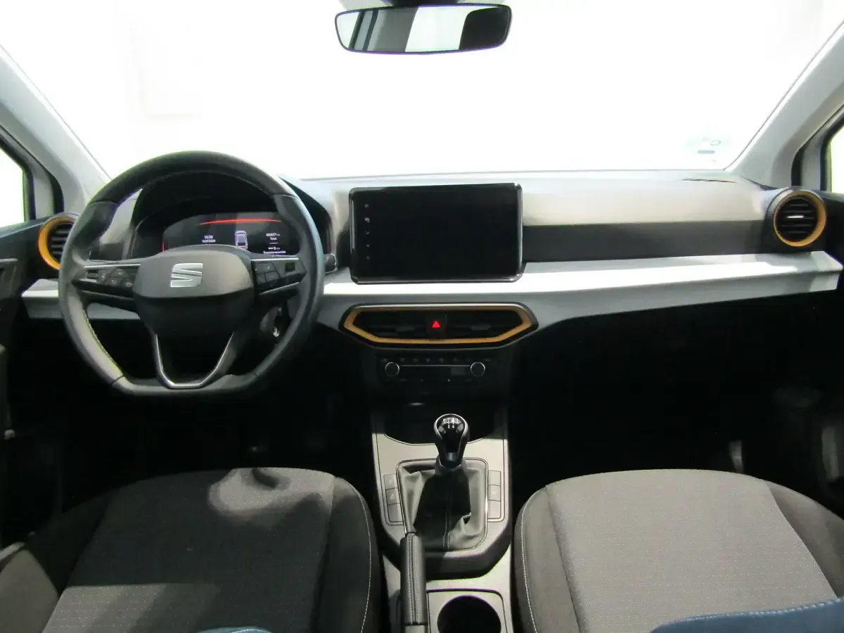 Usado Seat Ibiza Style 80 CV (58 kW) 2023 Blanco Utilitario